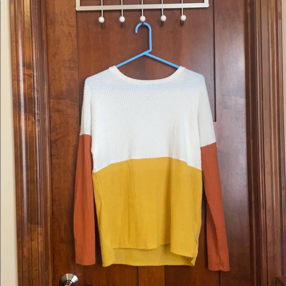 Long sleeve/sweater
